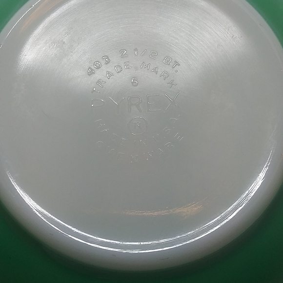 Vintage Pyrex - Picture 4 of 8